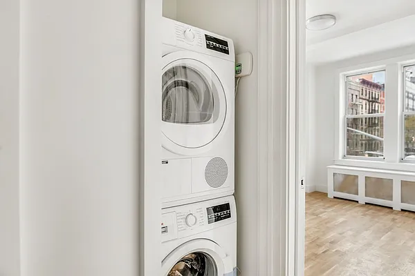 Rented by Akelius Real Estate Management | media 2