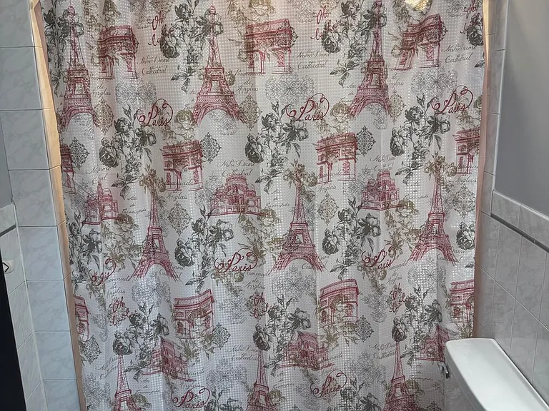 126 N Madison Ave — Photo 21