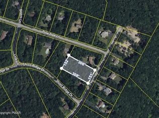 Hilltop Overlook Dr, Kunkletown, PA 18058