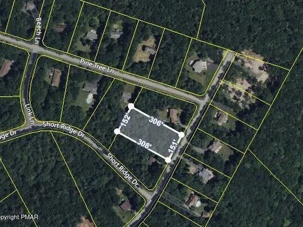 Hilltop Overlook Dr, Kunkletown, PA 18058