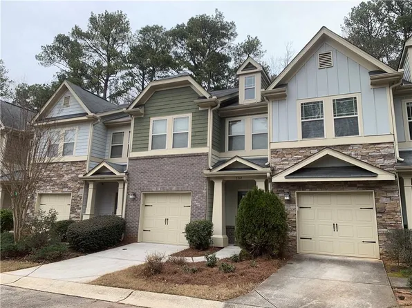 3312 Erin Cir, Decatur, GA 30032