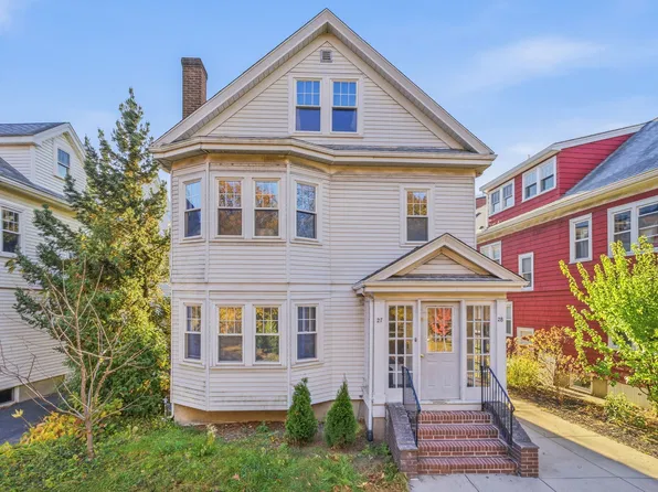 27 Seagrave Rd #1, Cambridge, MA 02140