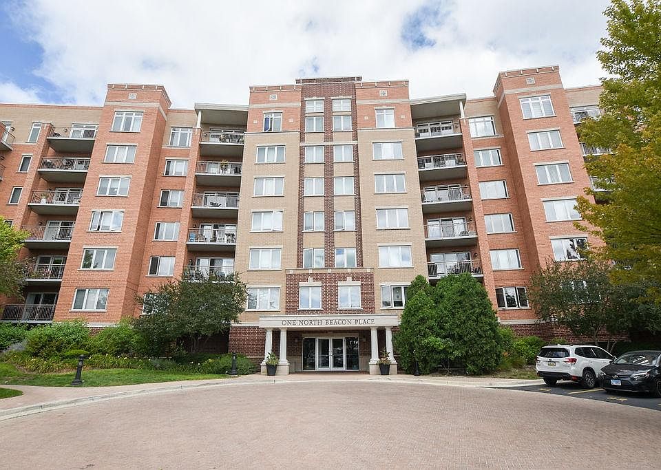 1st image of 1 N Beacon Pl APT 305