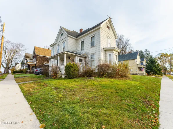 210 S Perry Street, Johnstown, NY 12095