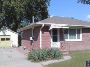 5042 Holdrege St, Lincoln, NE 68504