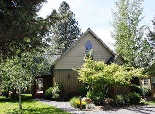 4628 Marsh Hawk Dr, Klamath Falls, OR 97601
