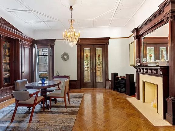 5th image of 296 Garfield Pl APT 1