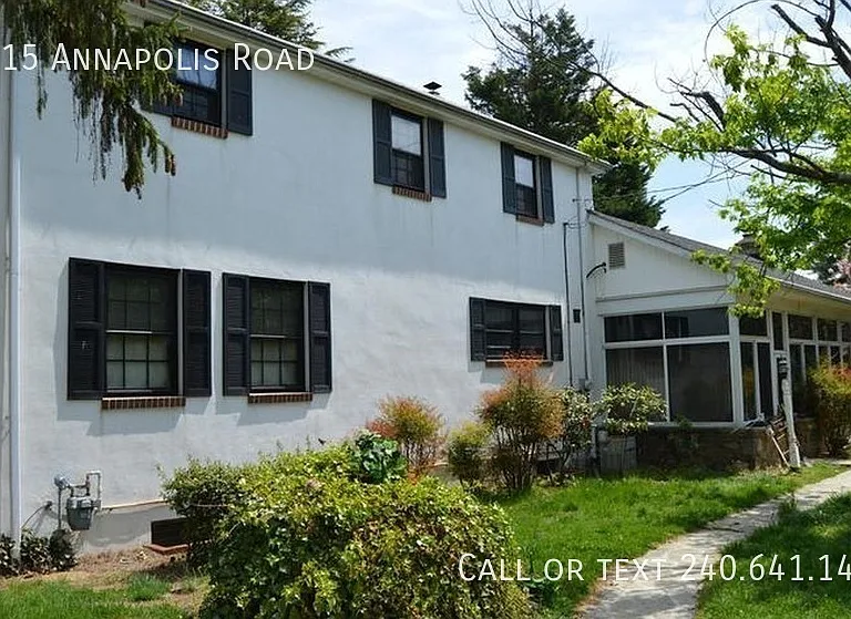 1015 Annapolis Rd — Photo 2