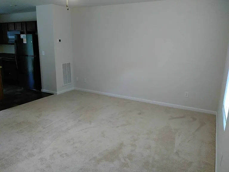 1700 Joseph Hewes Ct — Photo 2