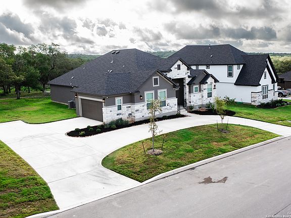 2nd image of 303 Englewood Lane