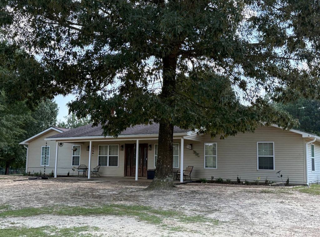 257 Cedar Hill Rd - Property Image