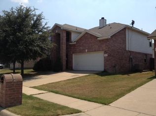 137 Lincoln Ln, Crowley, TX 76036
