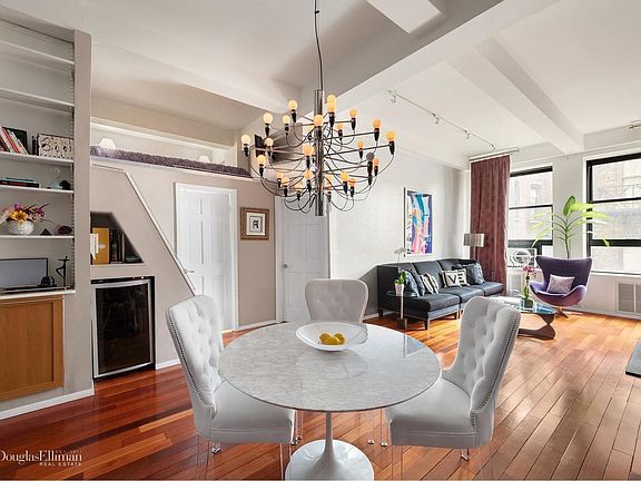 2nd image of 148 W 23rd St APT 4E