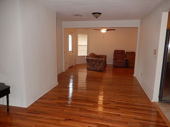 4th image of 307 N Dellview Dr