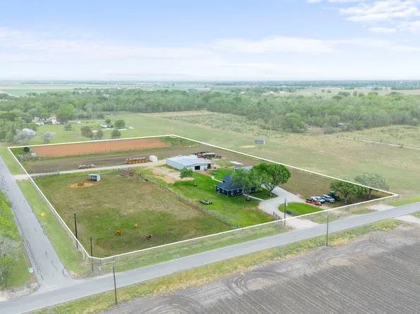 15308 Hubenak Rd, Needville, TX 77461