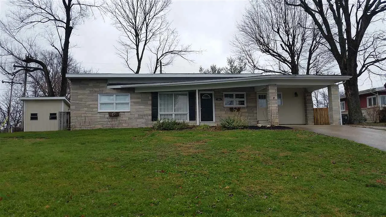 316 Eastwood Dr photo 1