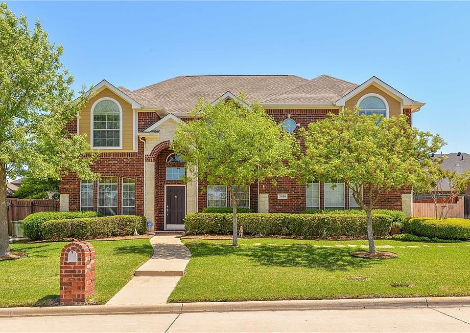 1st image of 3016 Saint Amanda Dr