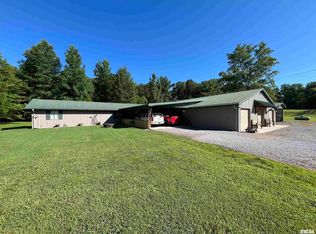 40 State Forest Rd, Jonesboro, IL 62952