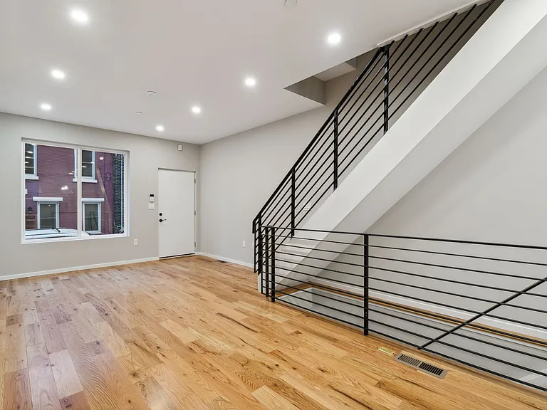 1713 Seybert St #1 — Photo 10