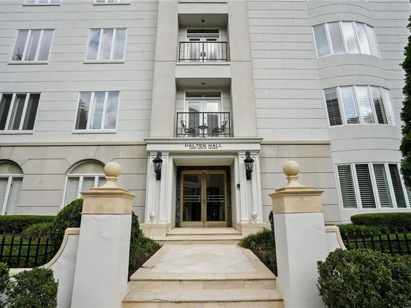 2960 Pharr Court South NW #3, Atlanta, GA 30305