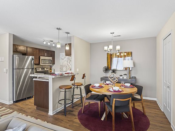 2nd image of 4260 Hidden Lakes Dr SE #2750-104