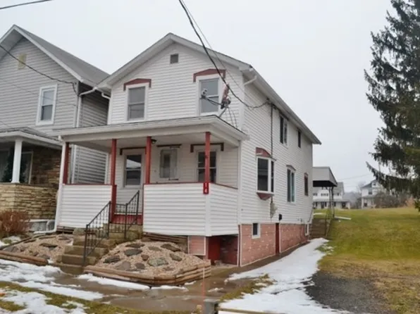 14 Jackson St, Mildred, PA 18632