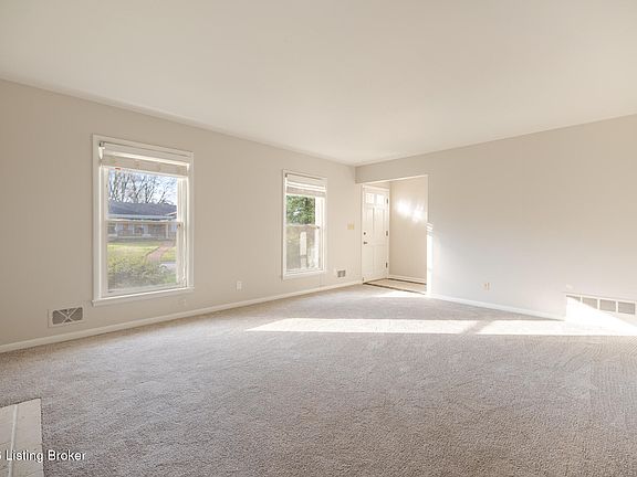 4th image of 3144 Sunny Ln