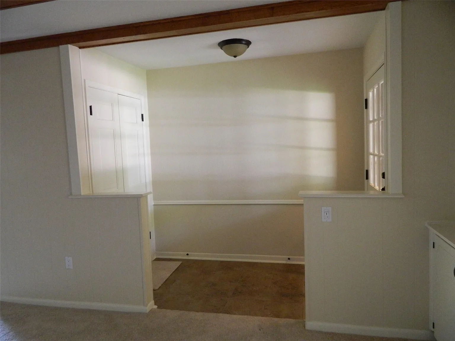 3 bed, 2.0 bath, 1933 sqft, $2,200 — Photo 3