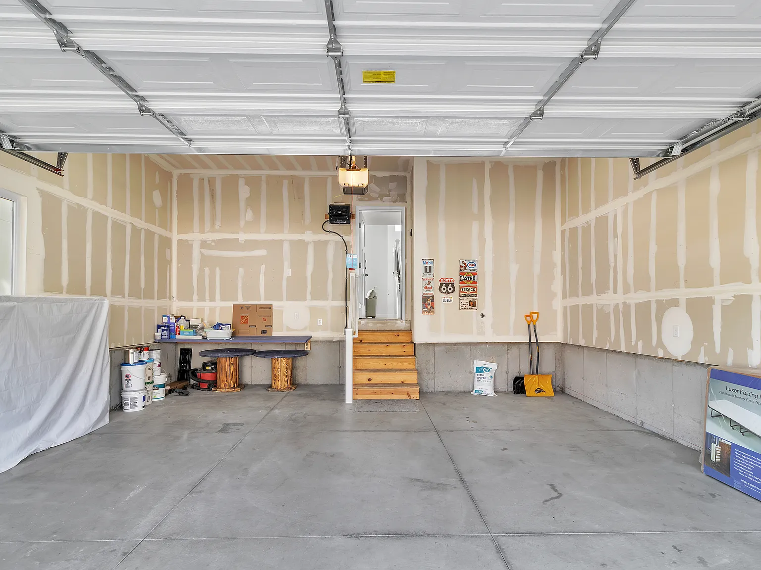 Studio, 1307 sqft, $1,300 — Photo 4