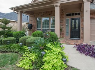 6420 Greenbriar Ln, Fort Worth, TX 76132