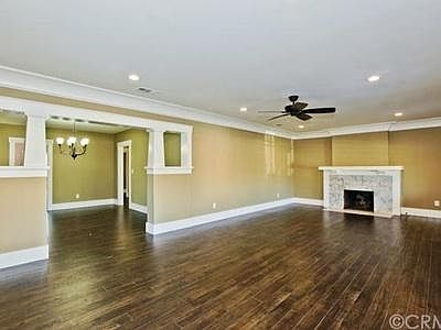 4th image of 124 S Avenue 54