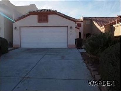 1st image of 2895 Country Club Dr