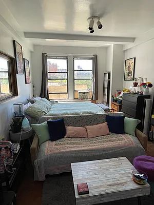 Rented by Compass | media 1
