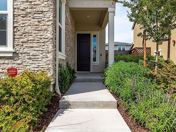 4th image of 4275 Oak Knoll Dr