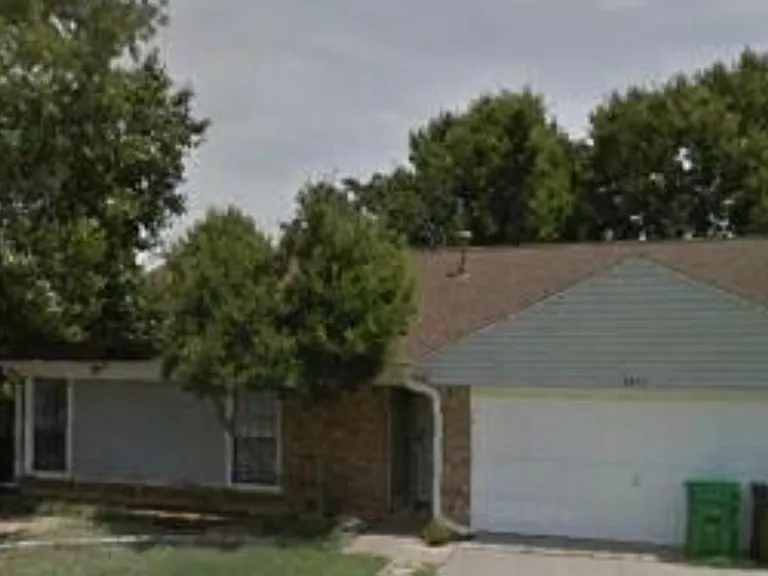 3816 N Magnolia Ct — Photo 1