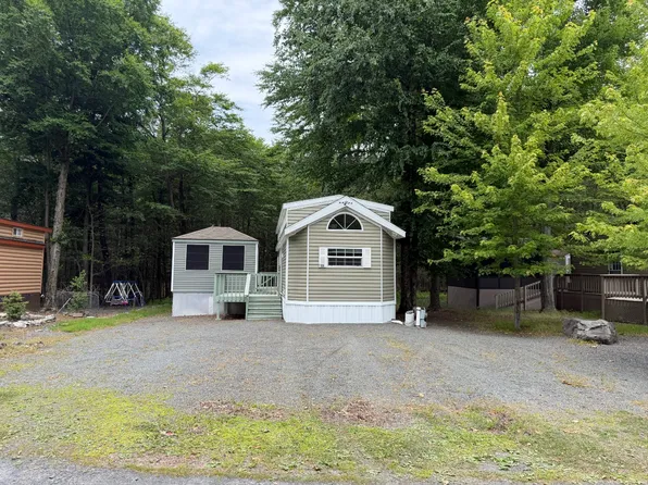 583 Warbler Dr S #583, Gouldsboro, PA 18424