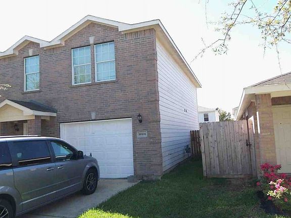 4th image of 20231 Baron Brook Dr