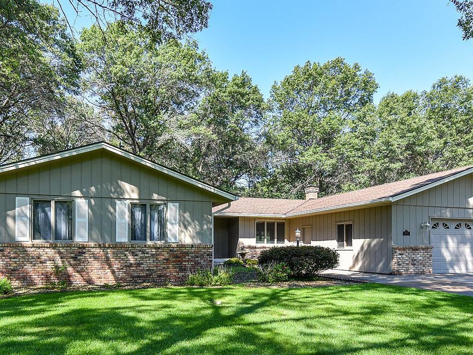 1st image of 14483 Lynndale Dr