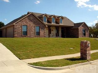 6470 Fox Run Dr, Midlothian, TX 76065