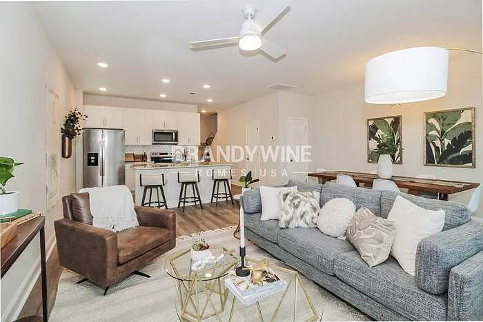 1124 Wildflower Dr — Photo 8