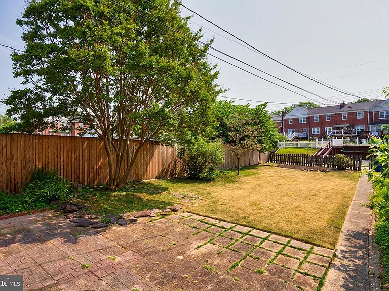 1738 Glen Ridge Rd — Photo 18