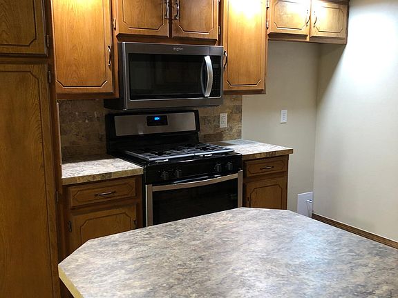 New high-end microwave and gas stove