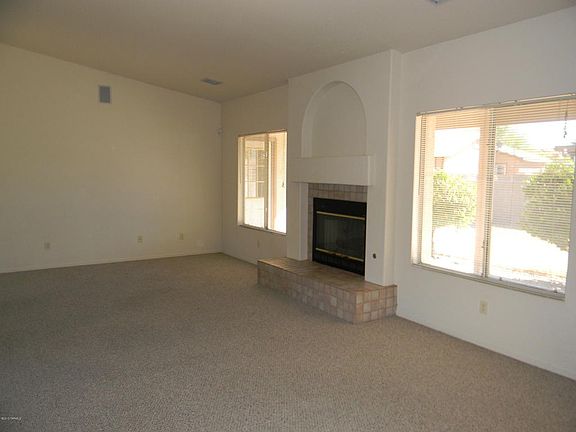 4th image of 3052 Raven Dr