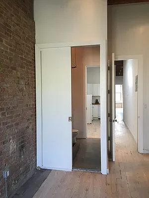 Rented by Zone Corp | media 76