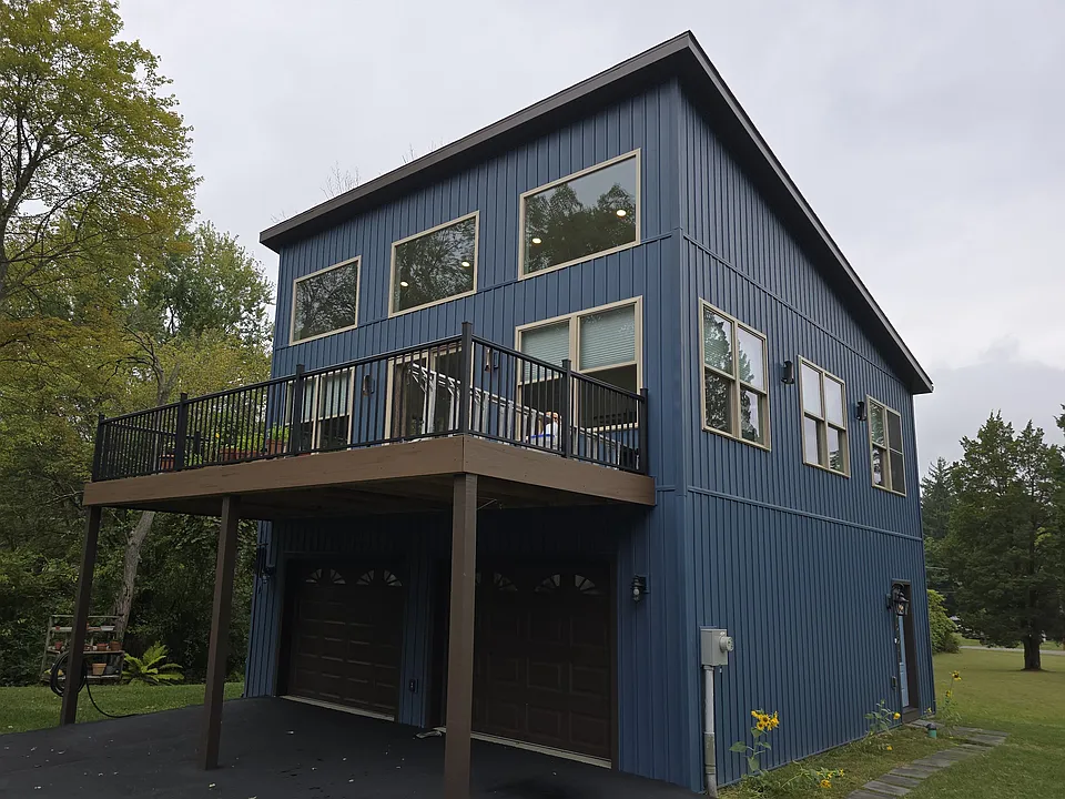 416 S Eberhart Rd