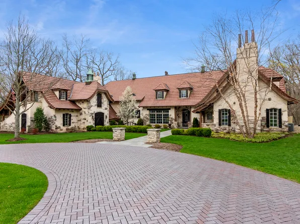 3516 Madison St, Oak Brook, IL 60523