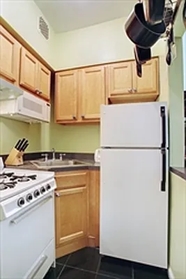 Sold by Citi Habitats | media 14