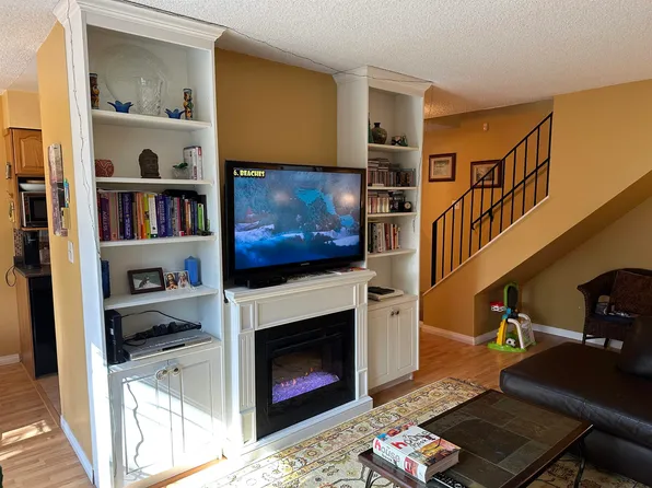 3444 Langford Ave, Vancouver, BC V5S 4B7