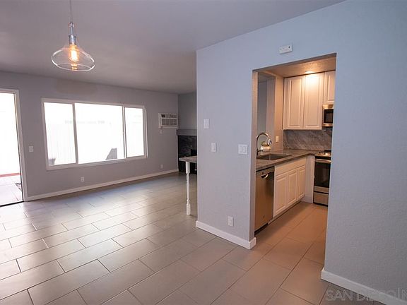 5th image of 4370 Idaho St Unit 2
