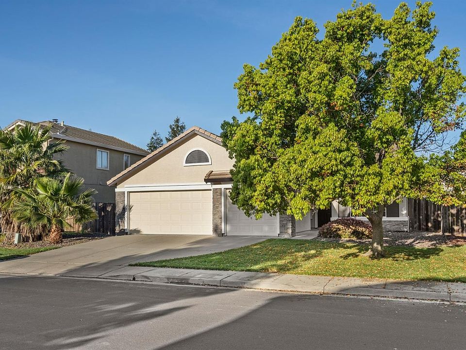 1st image of 1030 Copper Ct